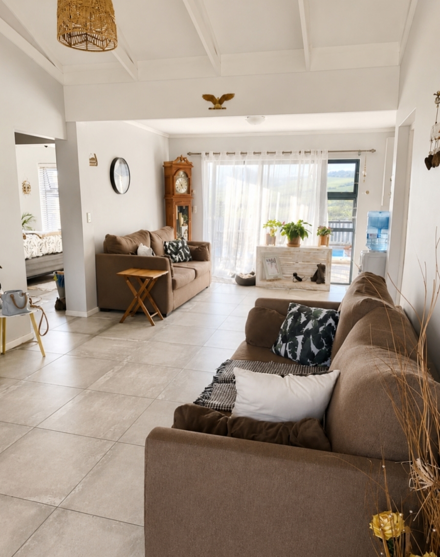 2 Bedroom Property for Sale in Reebok Western Cape